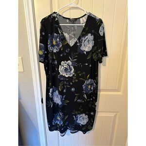 NWOT Christian Siriano New York Floral Short Sleeve Dress - Size XL